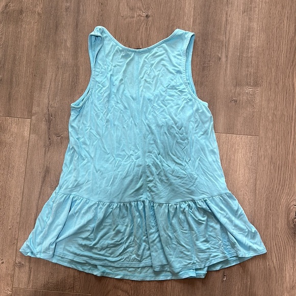 EUC Light Blue flowy tank top - size XS - Picture 2 of 3
